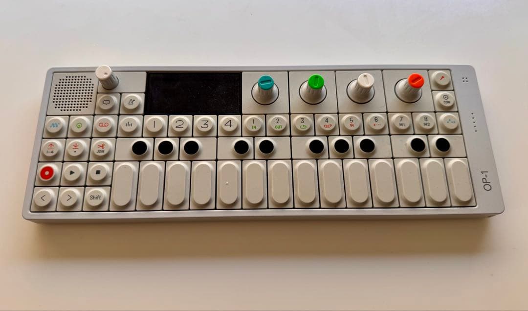 鍵盤楽器 Teenage Engineering OP-1 Orignal