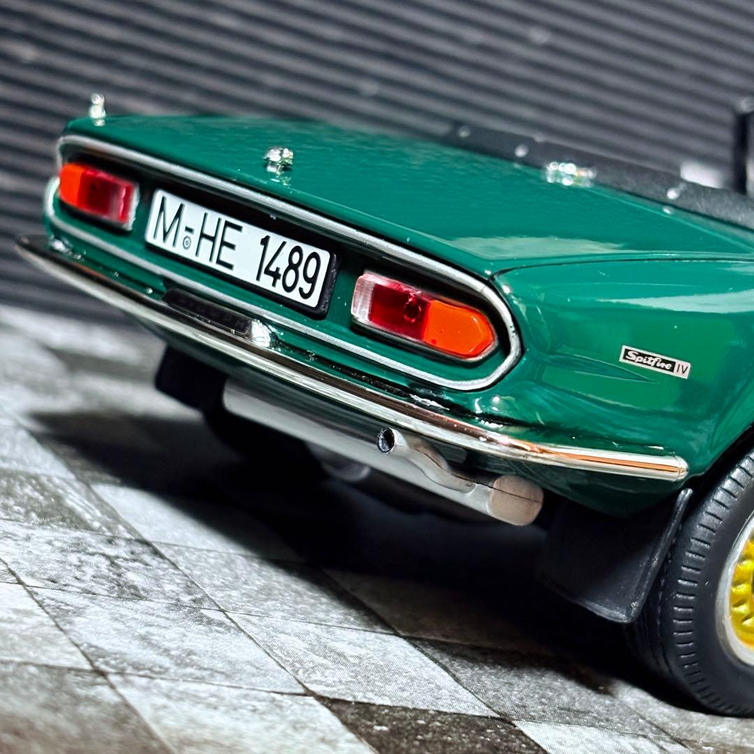 ワンオフカスタム 1/18 SunStar トライアンフ スピットファイアMKⅣ