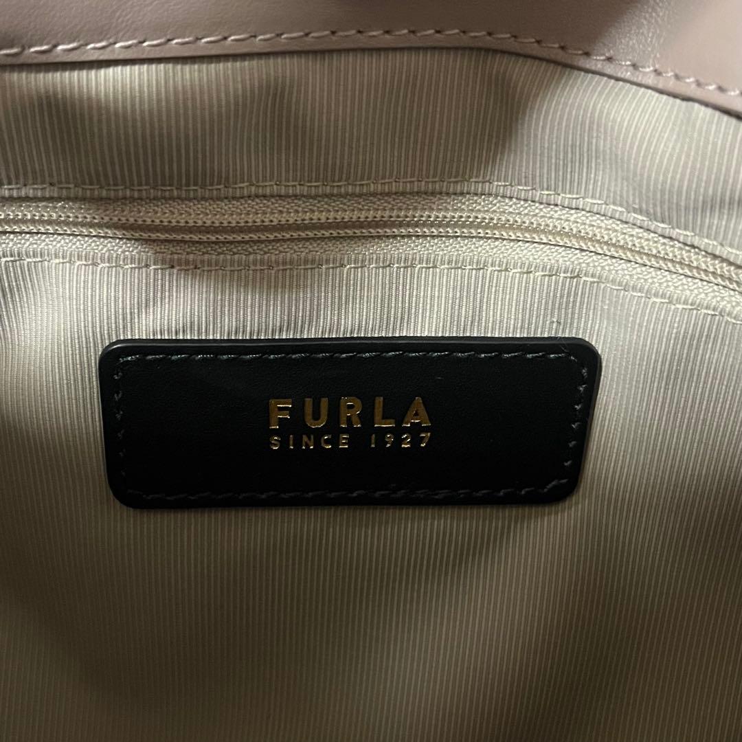 現行モデル✨美品✨フルラ　スフェラ　ワンショルダー　ハンドバッグ　ソフトレザー