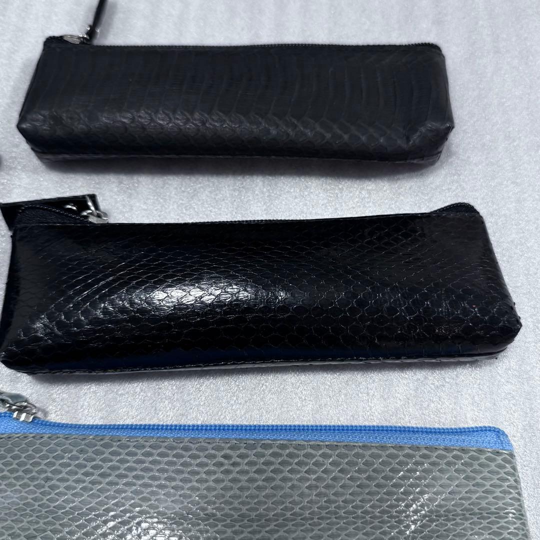 新品！蛇革ペンケース　筆箱　蛇革　小物入れ　ポーチ　まとめ売りケース付き