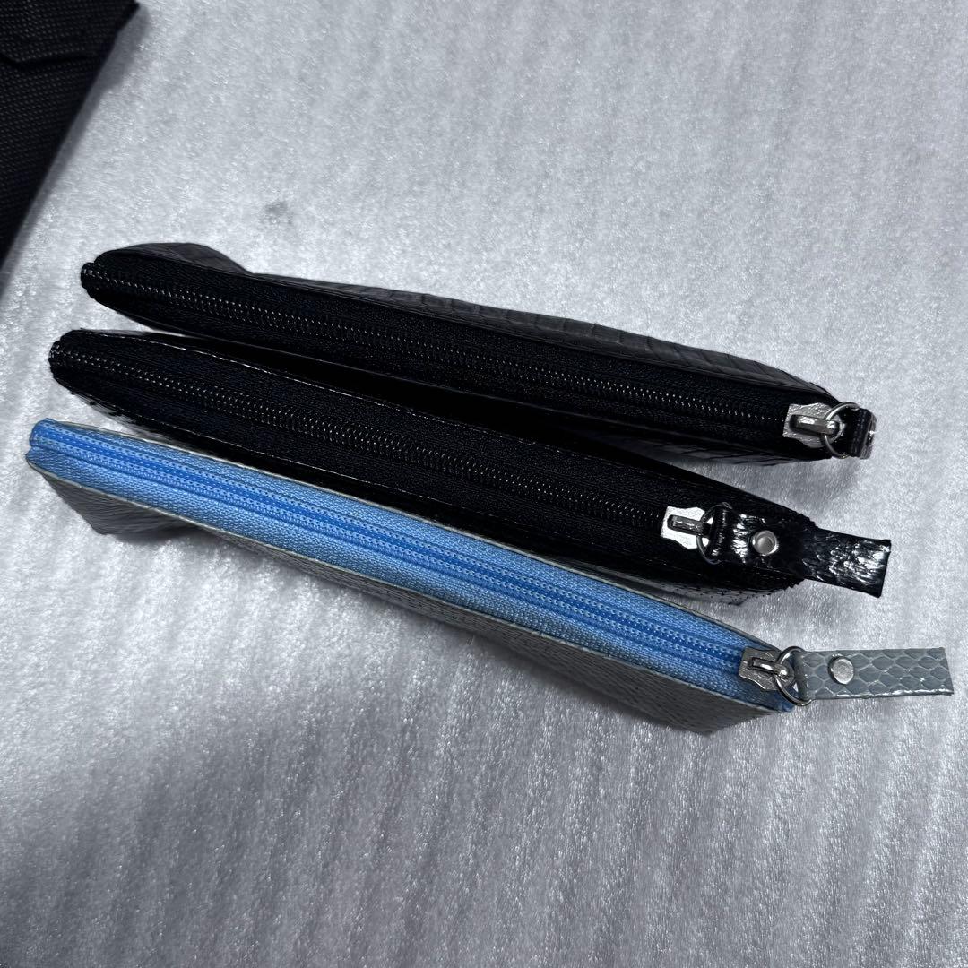 新品！蛇革ペンケース　筆箱　蛇革　小物入れ　ポーチ　まとめ売りケース付き