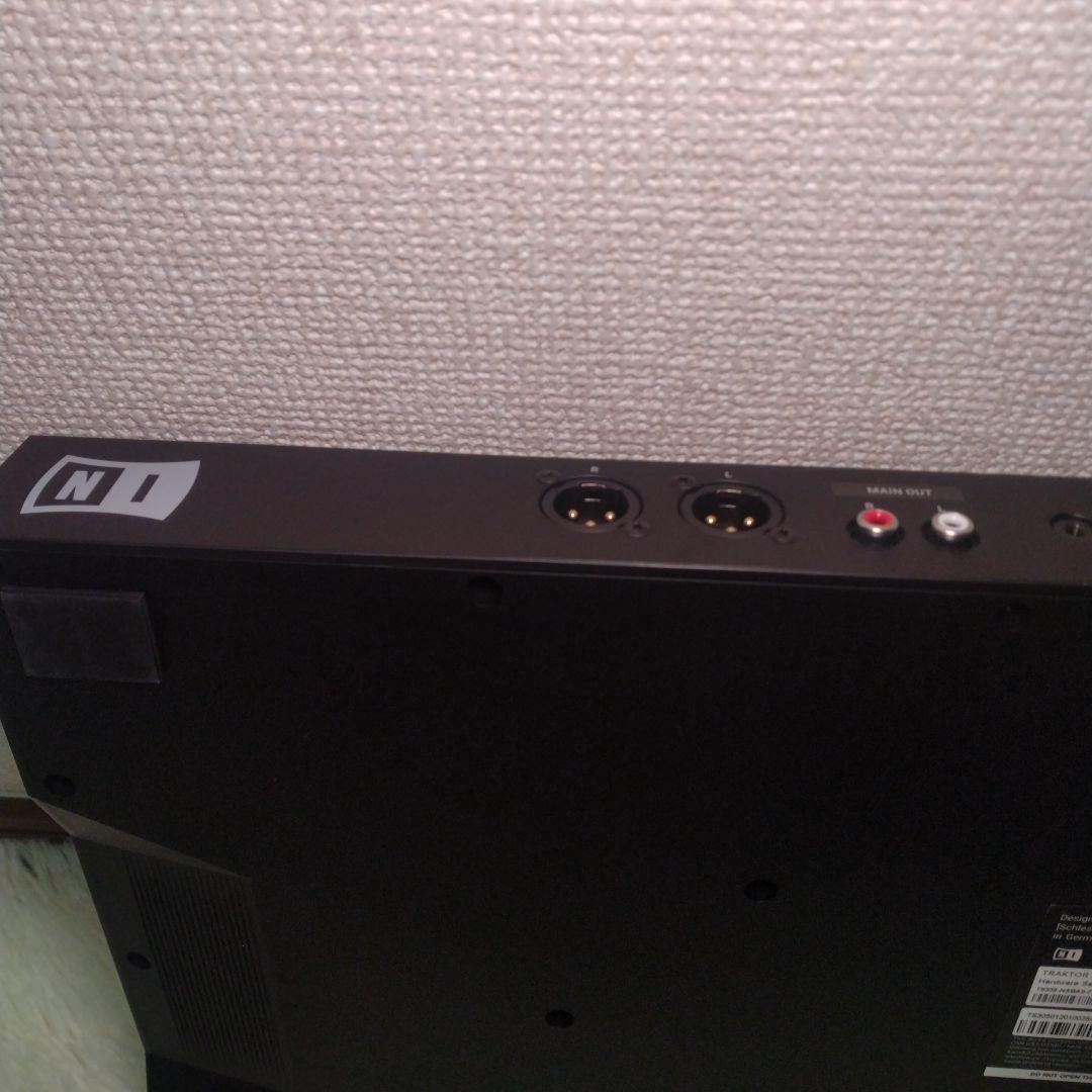 美品 NATIVE INSTRUMENTS TRAKTOR KONTROL S3