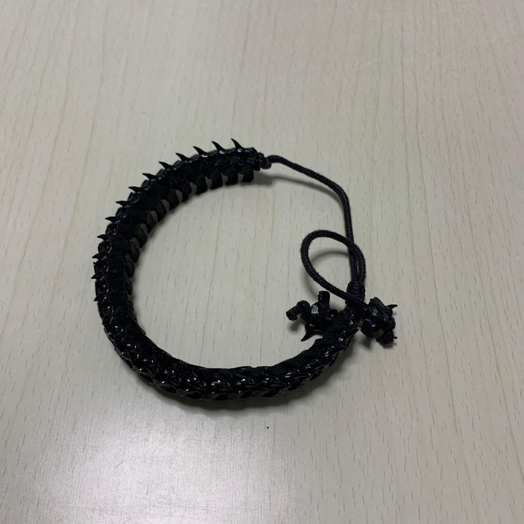ホワイト・ブラック 本物蛇骨ブレスレットお得セット