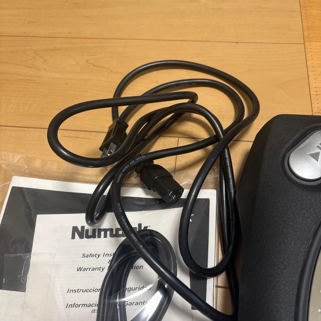 Numark TTX ヌマーク　プレミアムターンテーブル　通電確認