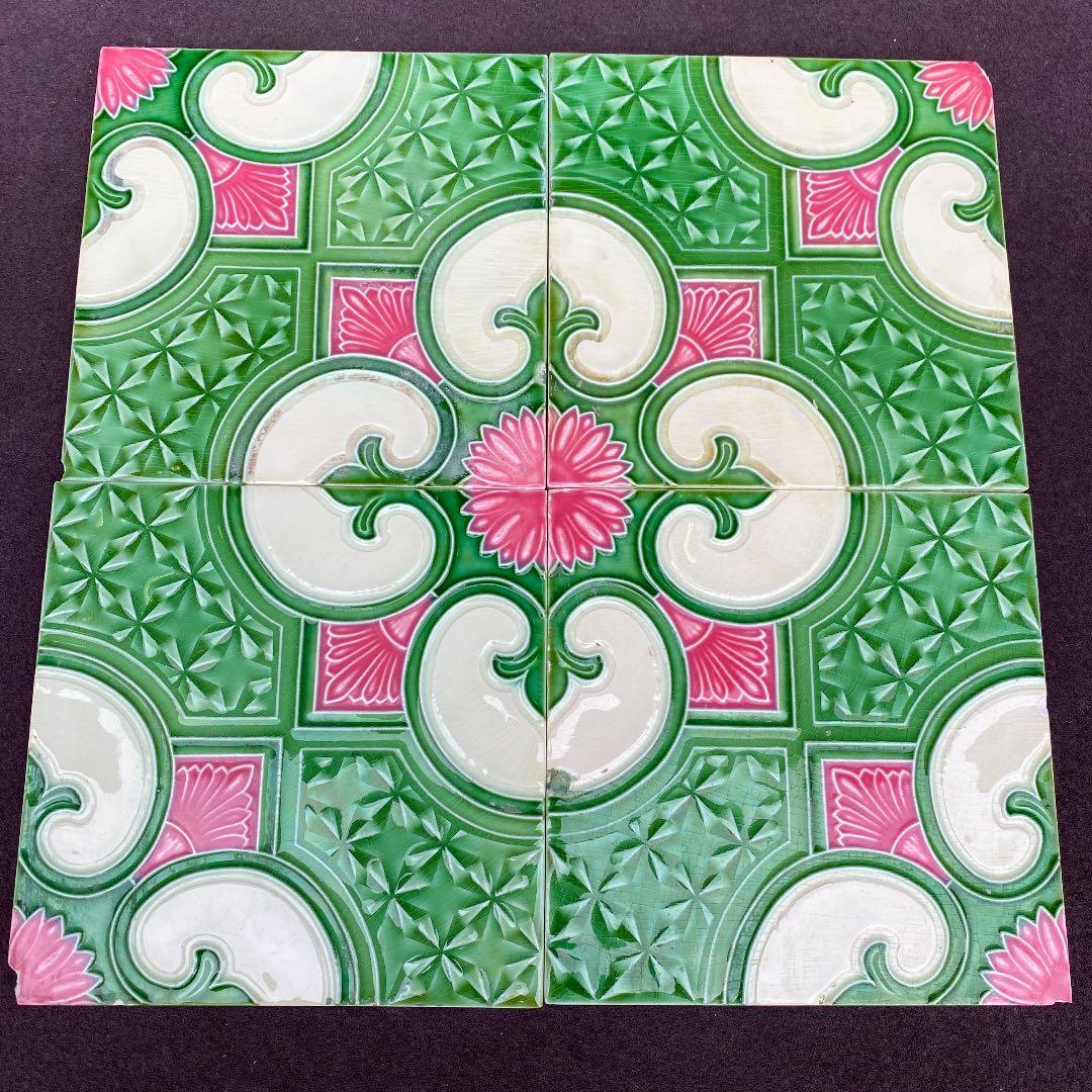 ハンドメイド日本製アンティークマジョリカタイル⑧Ａ４枚セット☆エンボスタイル☆