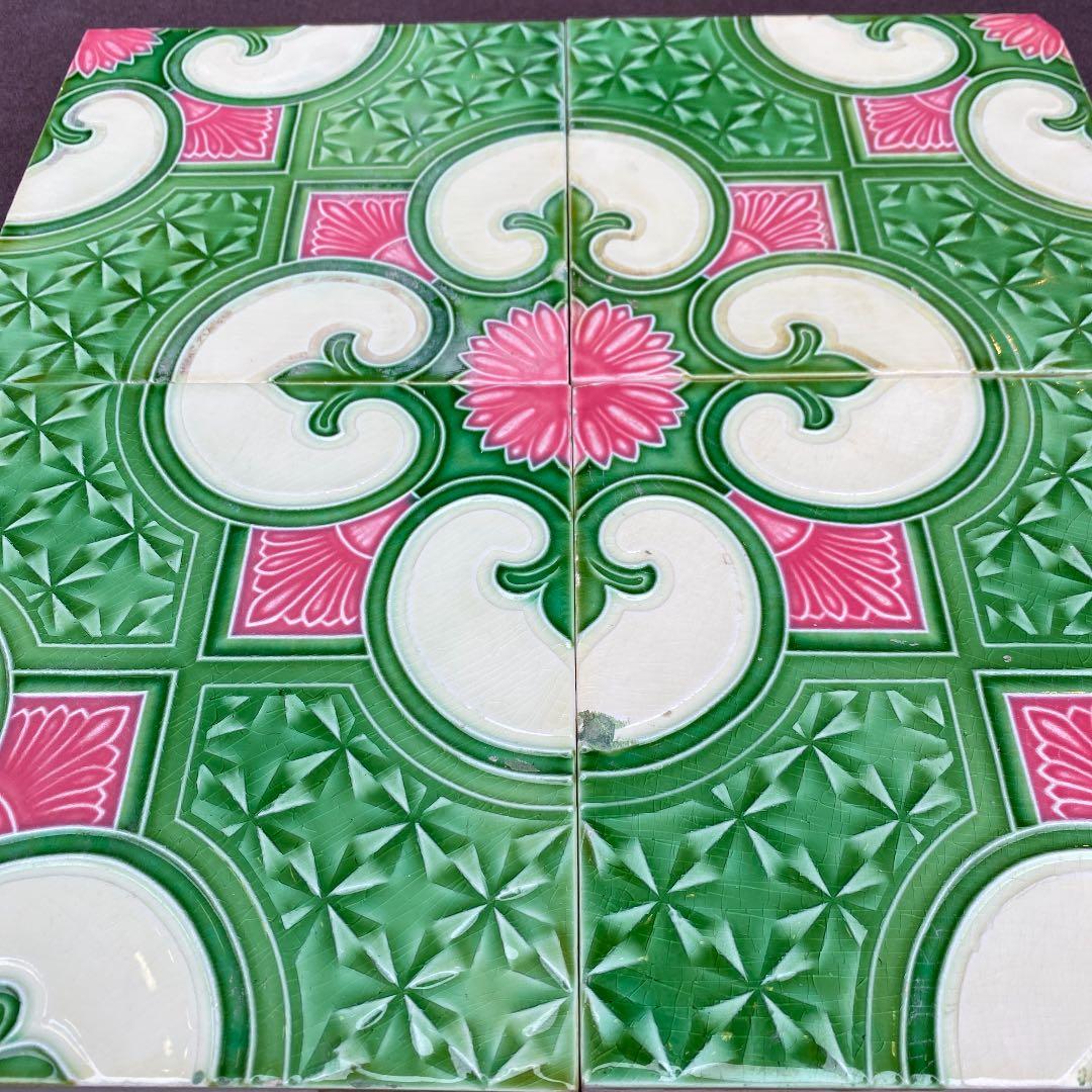 ハンドメイド日本製アンティークマジョリカタイル⑧Ａ４枚セット☆エンボスタイル☆