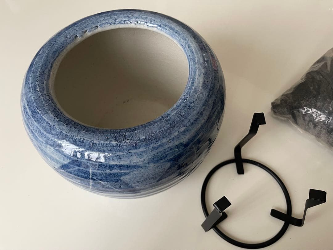 新品★未使用　火鉢+火箸+五徳+灰の4点セット　染付　紅葉　昭和レトロ