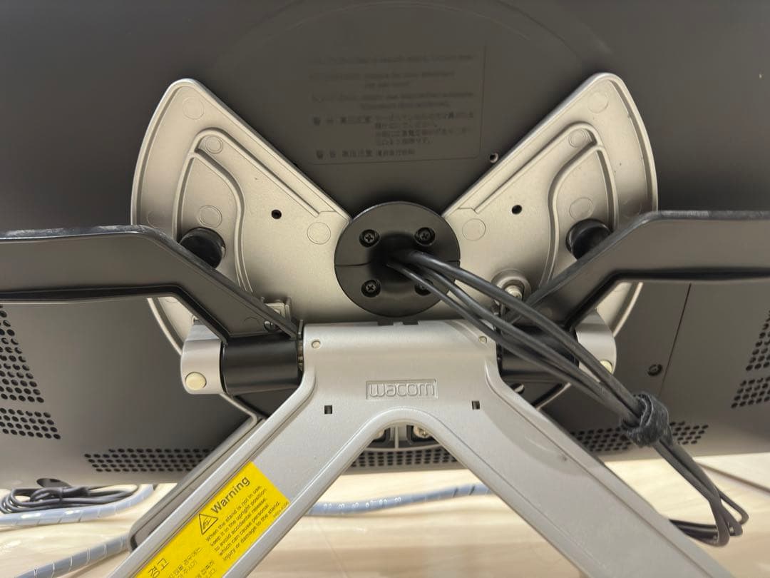 Wacom Cintiq （DTK-2200）