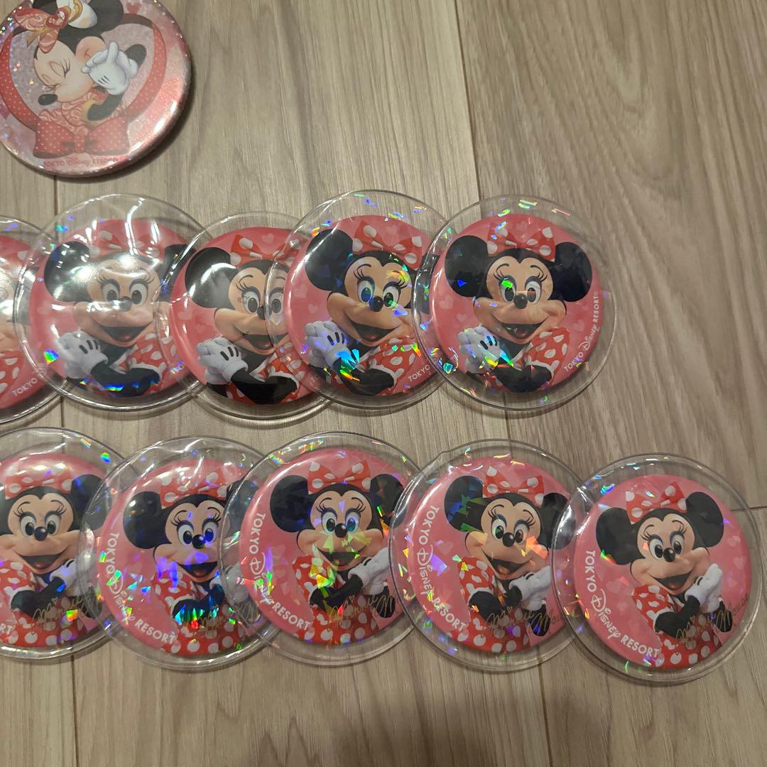 【24個セット】実写　缶バッジ ミニー まとめ売り