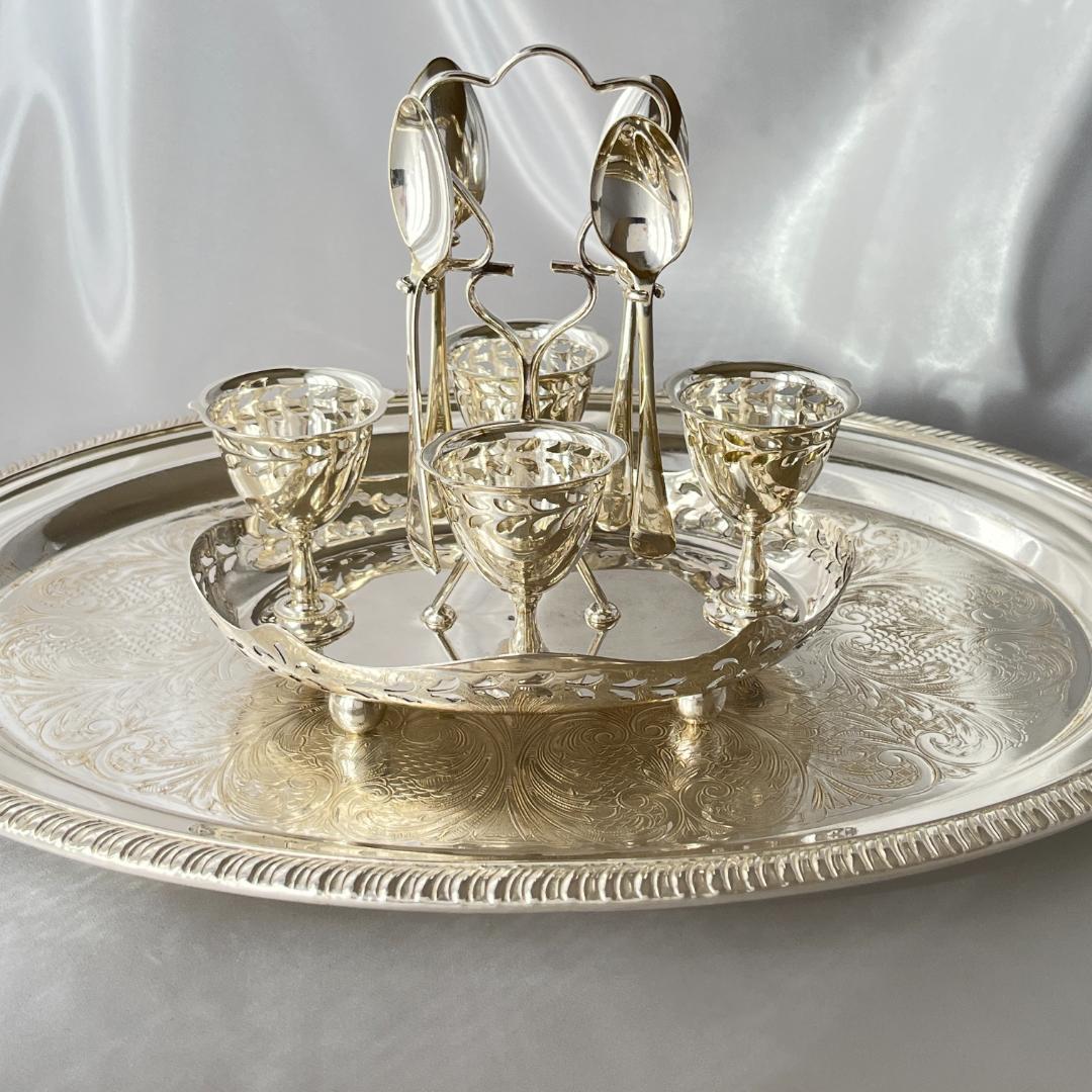 【John Harrison & Co】 透かしのエッグセット　エッグカップ