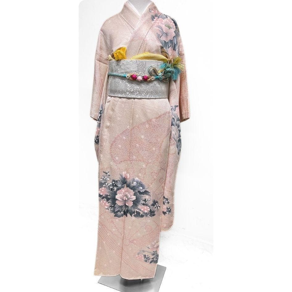 総絞り　牡丹　扇子　菊花　流線　振袖　着物　012a p