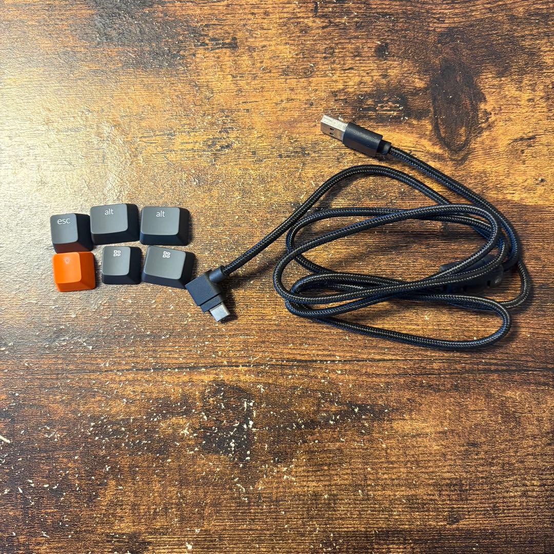 keychron K8 JIS配列 茶軸 RGBライト