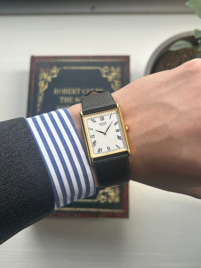 SEIKO tank V700 レクタンギュラー 稼動品