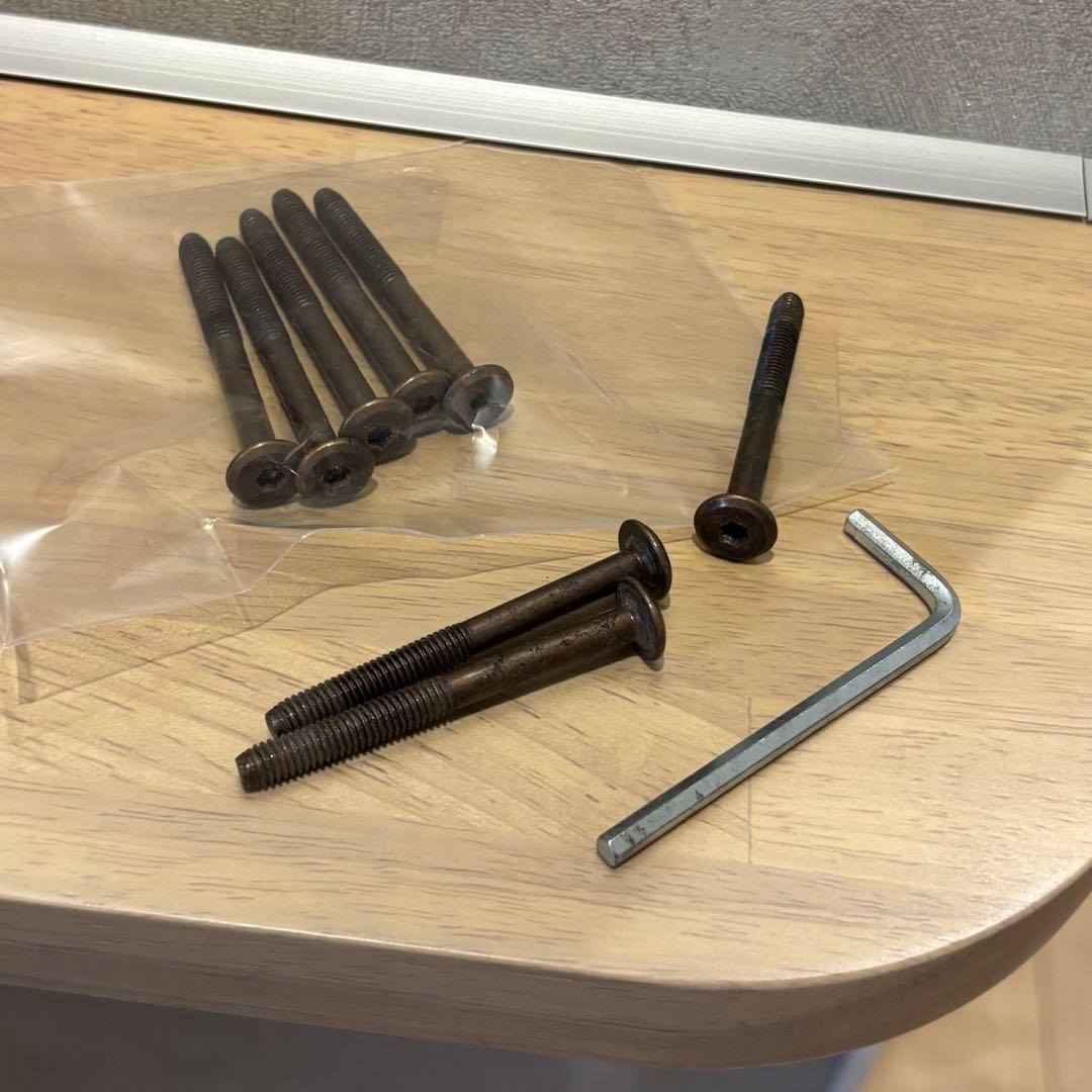 アンティーク風 無垢材 ダイニングテーブル（4人掛け・ブラウン）