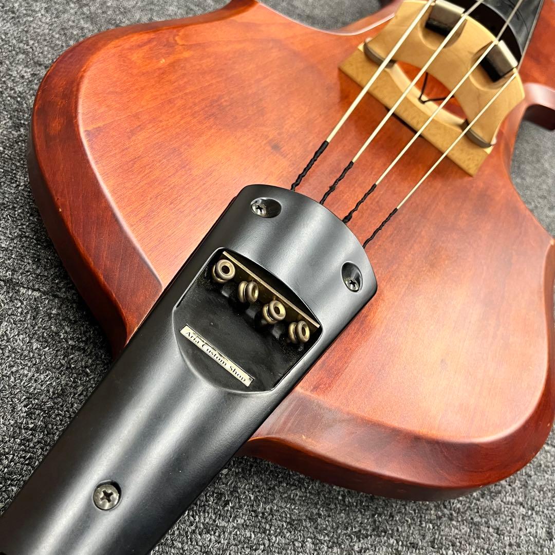 【11461】Aria Custom Shop アップライトベース