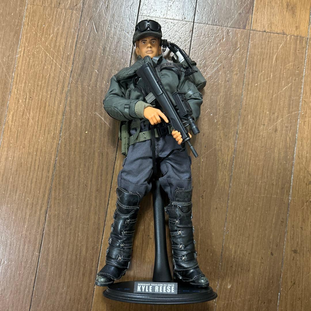 Hot Toys 1/6 KYLE REESE フィギュア
