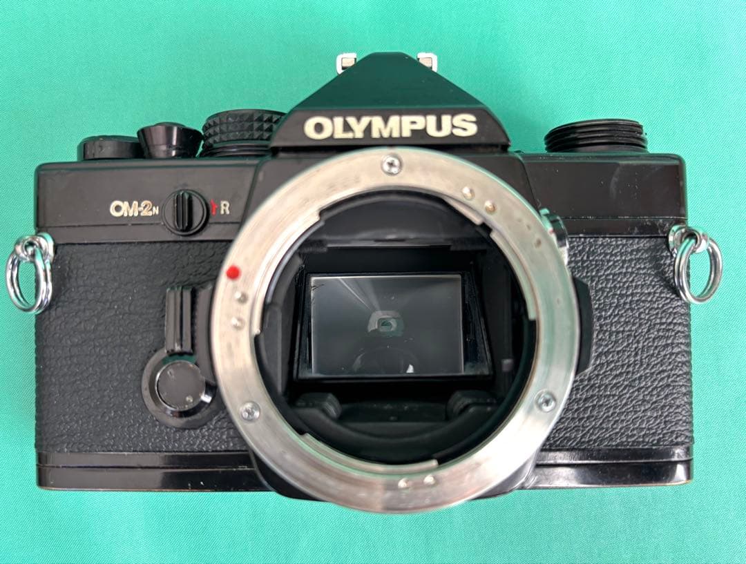 ★ OLYMPUS OM-2N BLACK + 広角レンズ 35mm