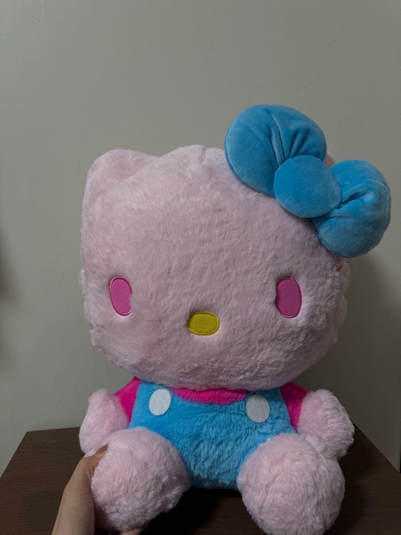 カエルのぬいぐるみ 大きめ スカーフ付き。4個のセットです。