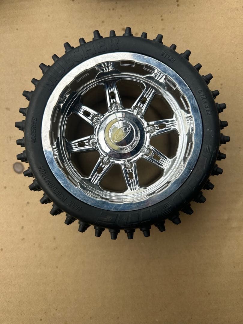 サベージX4.6 オフロードRCカー ガソリンエンジン