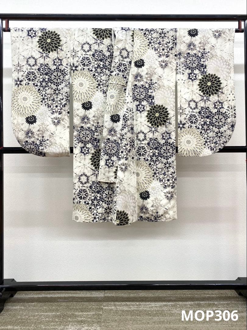 2尺袖 ブランド ポリエステル着物 ジャパンスタイル 金彩 袴用