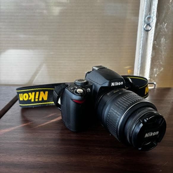 デジタルカメラ Nikon D60 AF-S 18-55mm VR Nikon SB-26