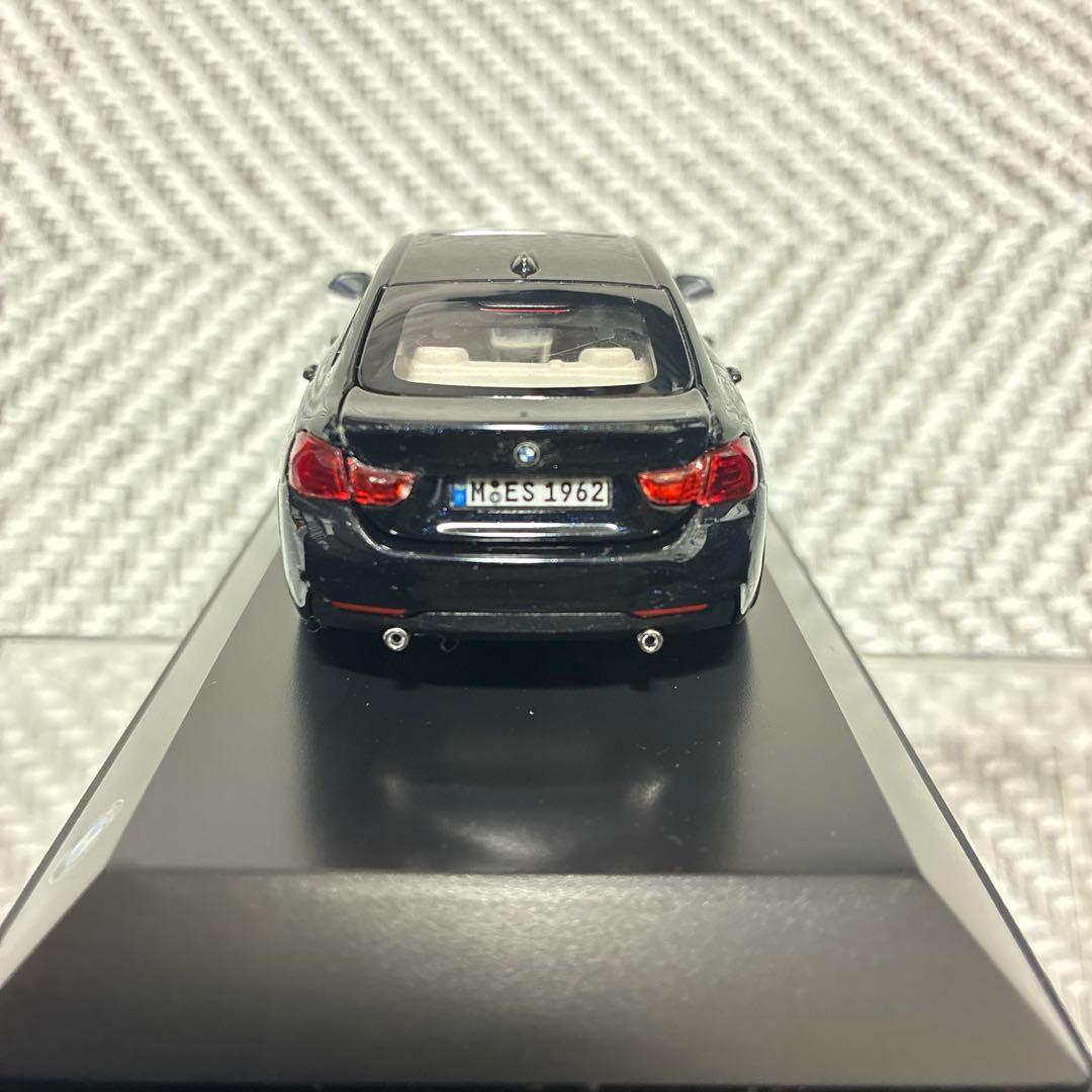 BMW 4 Series Gran Coupe ミニチュア