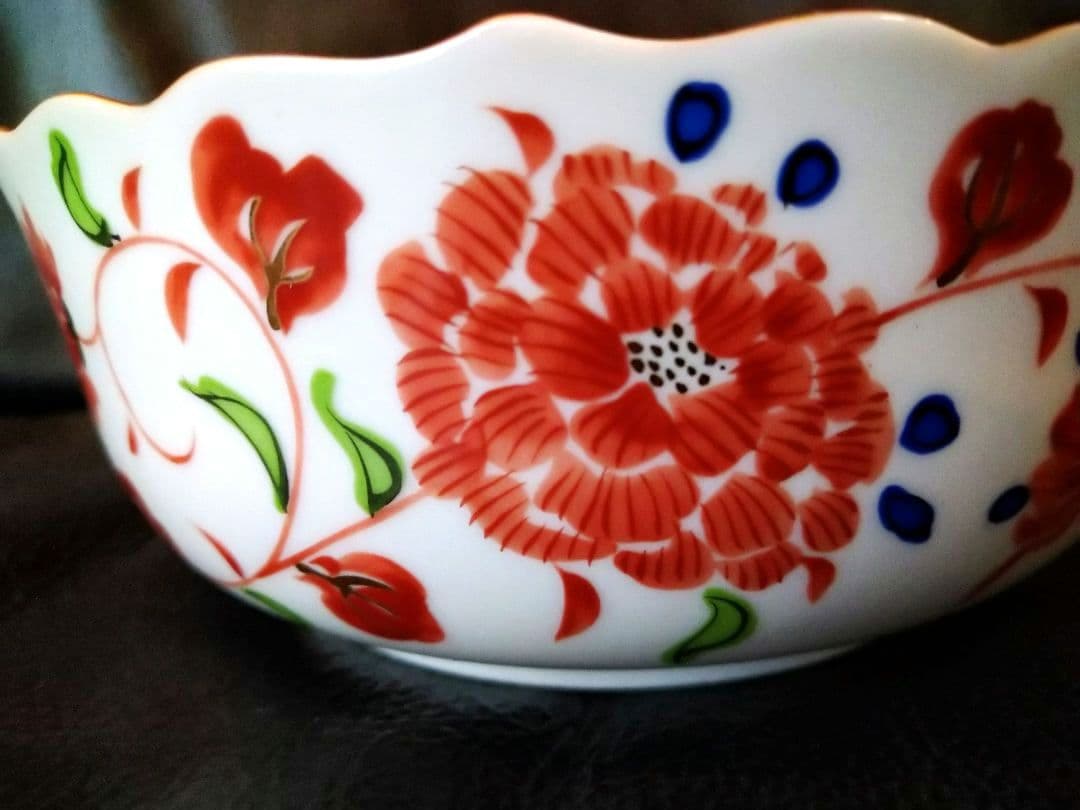 ⬛【古美濃焼】・銅鑼鉢・金彩・赤絵♦【古橘吉・たち吉】輪花型・ヴィンテージ皿