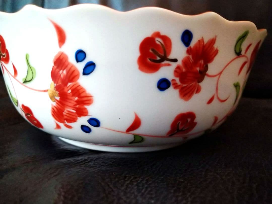 ⬛【古美濃焼】・銅鑼鉢・金彩・赤絵♦【古橘吉・たち吉】輪花型・ヴィンテージ皿