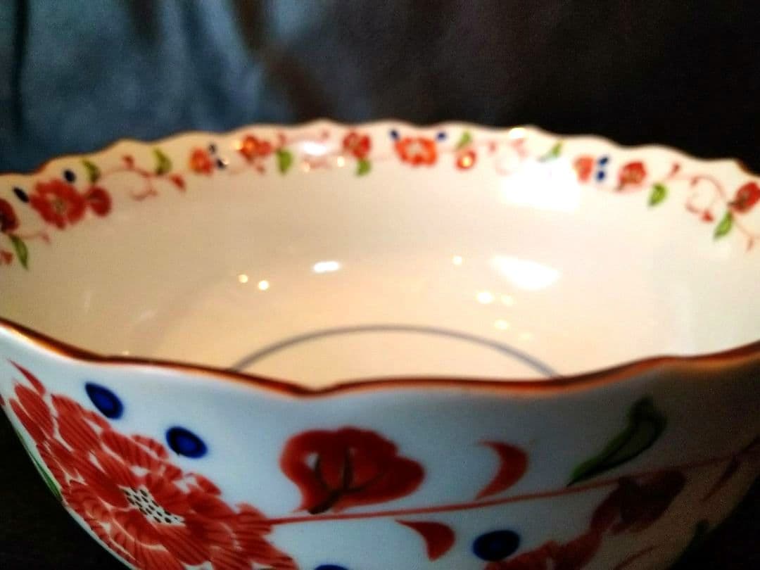 ⬛【古美濃焼】・銅鑼鉢・金彩・赤絵♦【古橘吉・たち吉】輪花型・ヴィンテージ皿