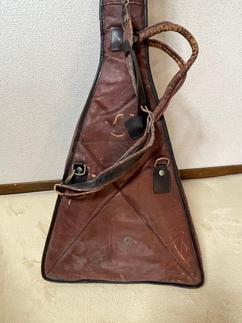 P*e様 Greco V型エレキギター クリーム色