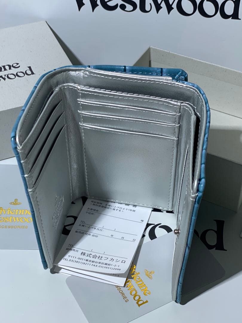 Vivienne Westwood 三つ折り財布 水色