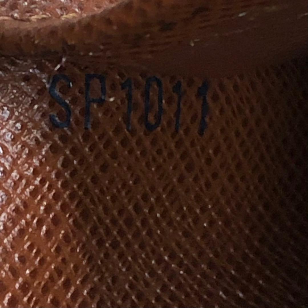 LOUIS VUITTON ヴィトン　モノグラム　三つ折り　財布