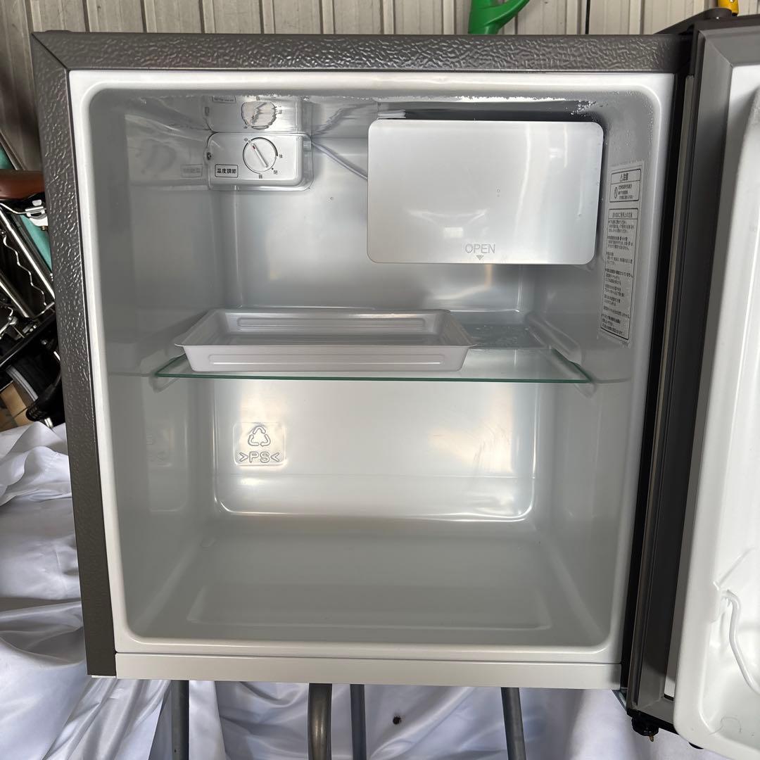 Hisense 冷蔵庫 50L 1ドア