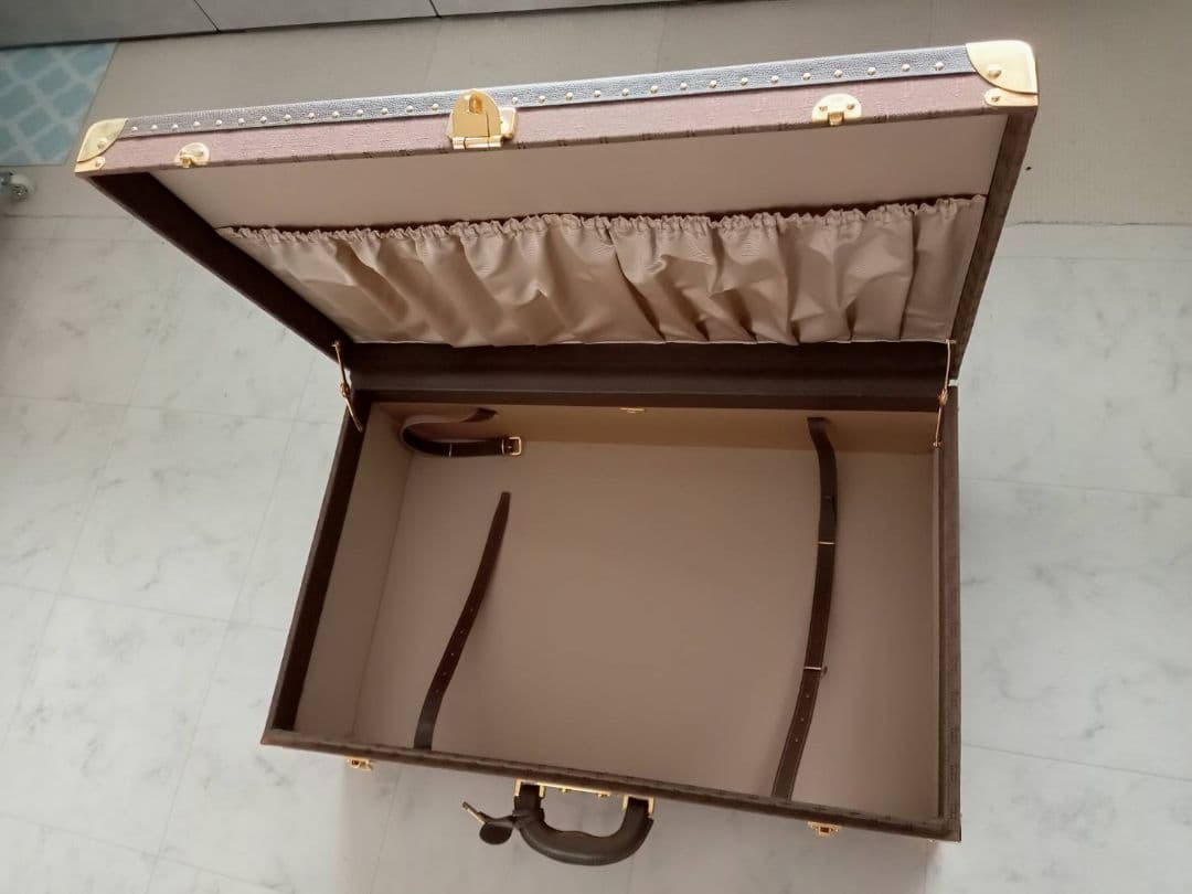 r*u様 ヘルノ☆　イタリア製HERNO ブランドキャリーケース　レトロデザイン