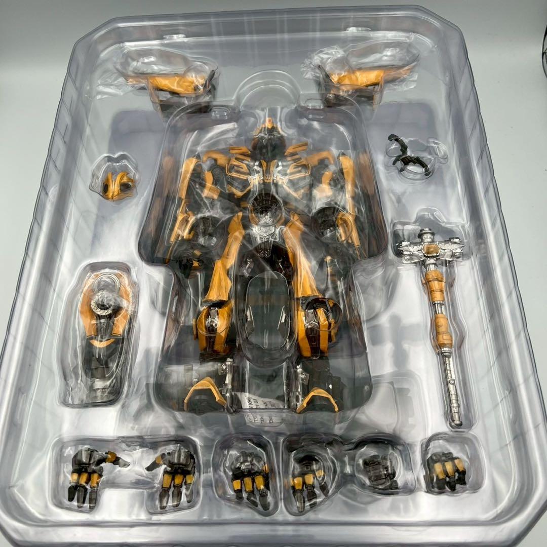 THREEZERO　トランスフォーマー　バンブルビー　オプティマスプライム　検