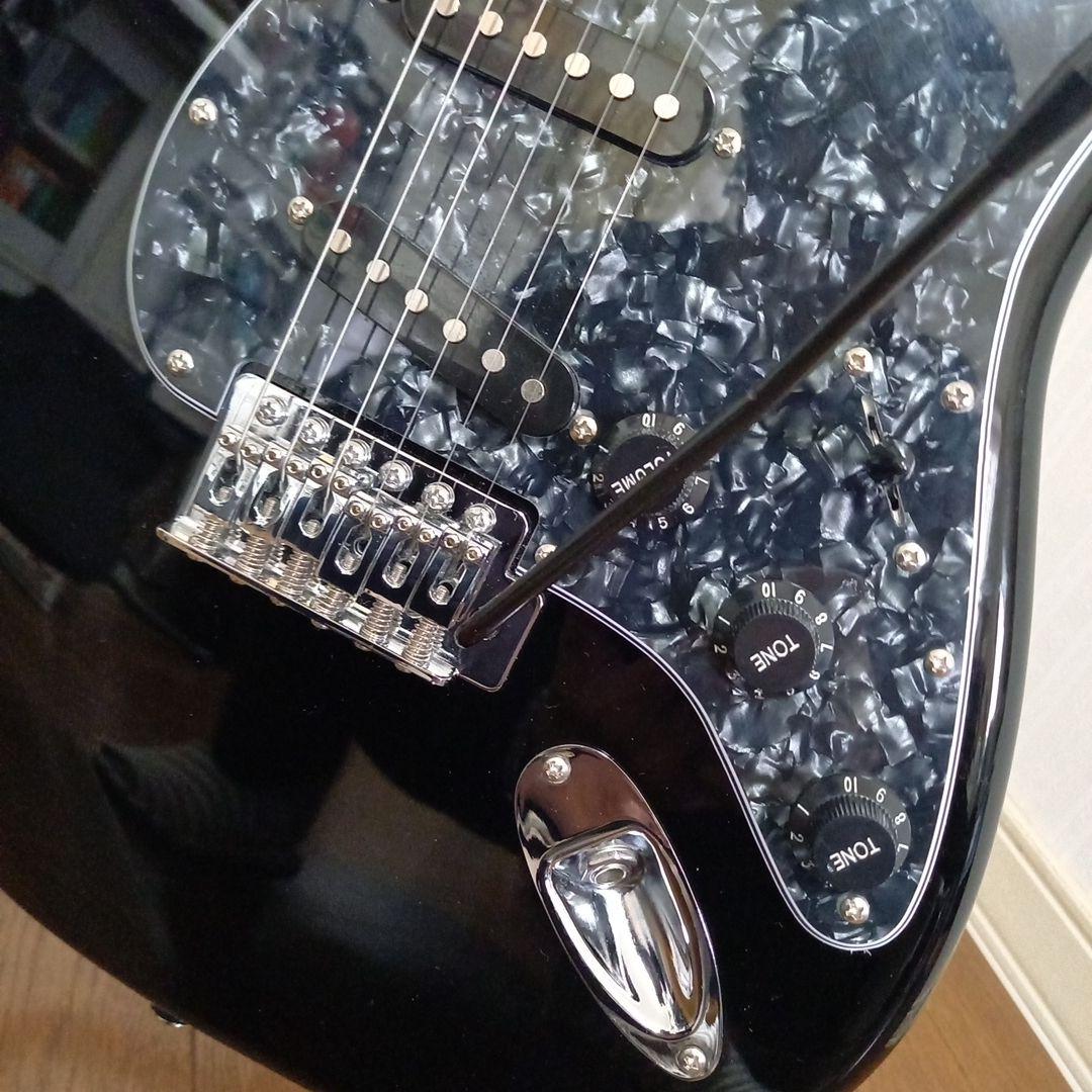 『美品』Squier By Fender Affinity Stratocast