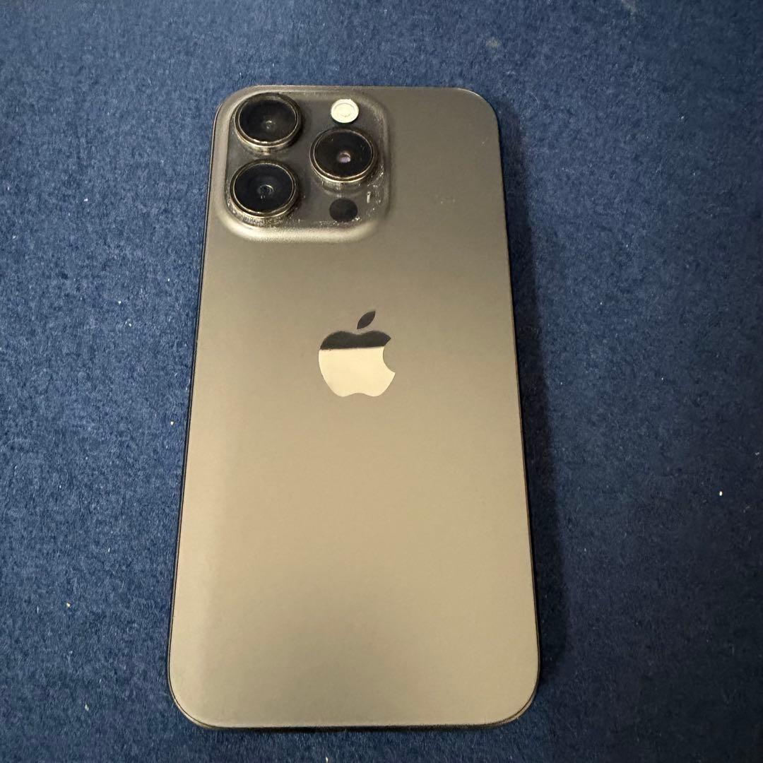 iPhone 15 Pro 256GB MTUC3J/A SIMフリー 88%