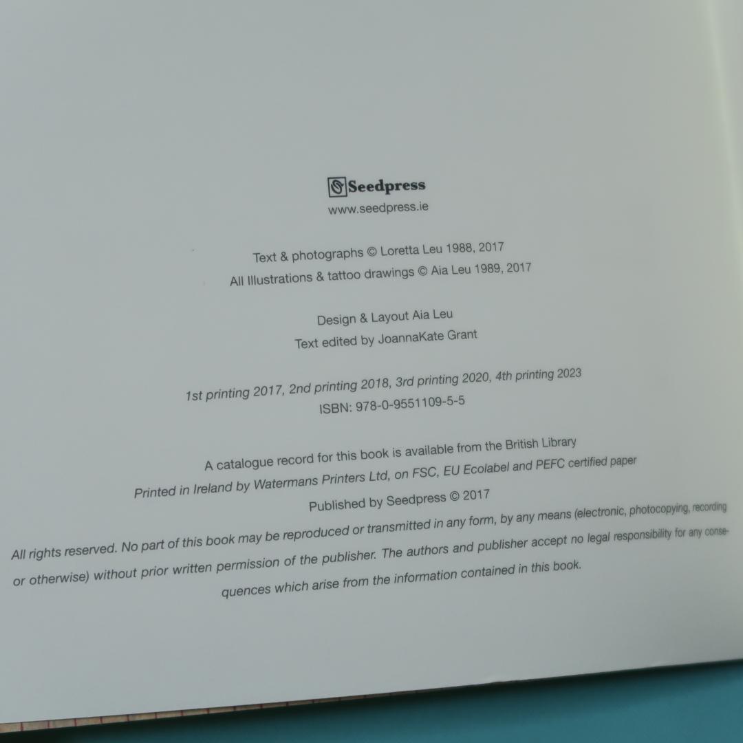 セール！　洋書 　Berber Tattooing　モロッコ アトラス　タトゥー