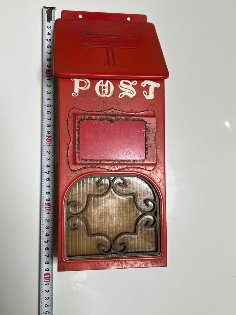 ビンテージ 赤い 郵便ポスト