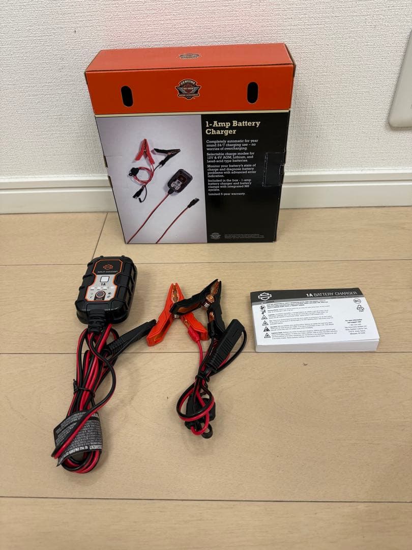 Harley-Davidson 1アンペアバッテリーチャージャー（ネイト）
