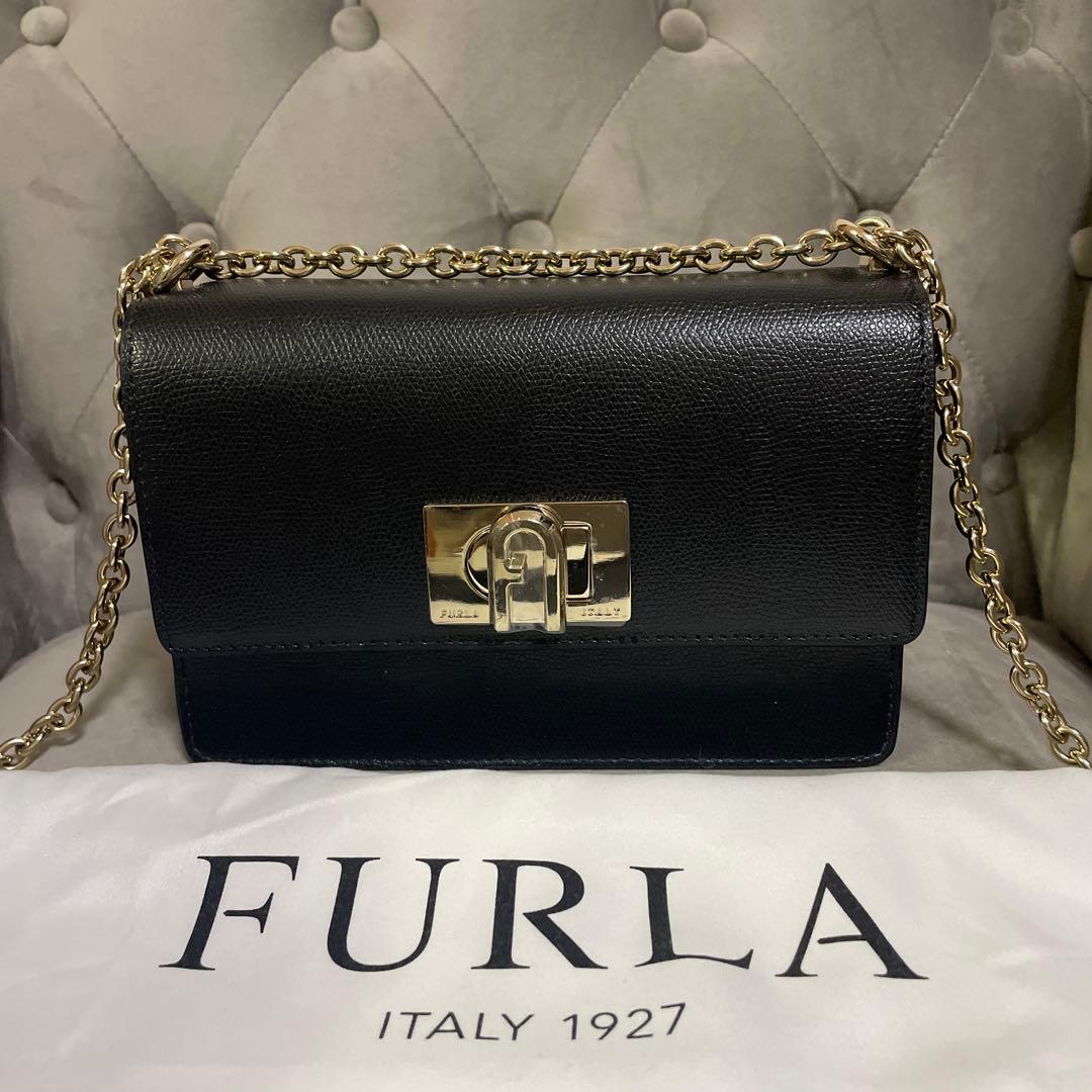 【新品未使用】FURLA フルラ　ショルダーバッグ　黒　ブラック　チェーン　本革