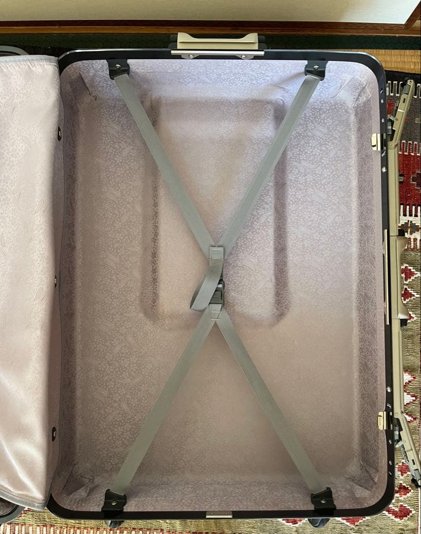 サムソナイト 大型スーツケース　Samsonite