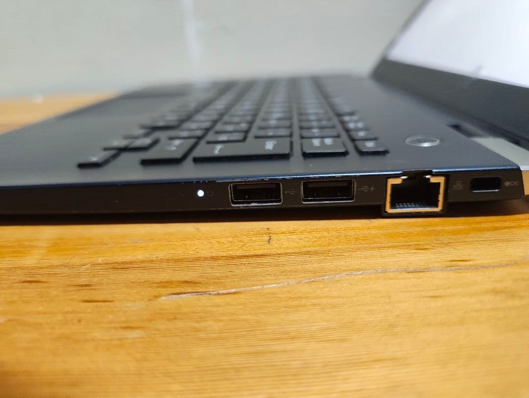 動作確認済み 訳あり第8世代i5 8gb Dynabook G83/DN