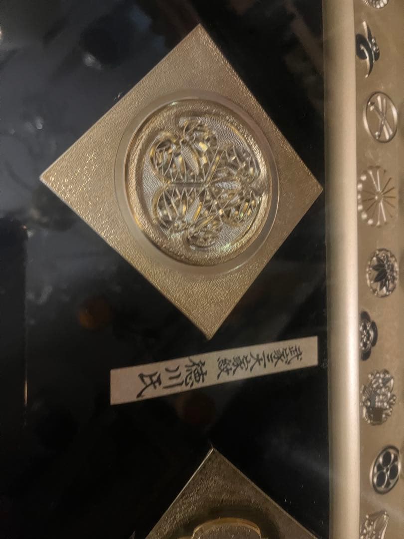 日本刀模造刀額飾り 、模造刀額飾り 武家三大家家紋付き 、徳川 、織田 、豊臣