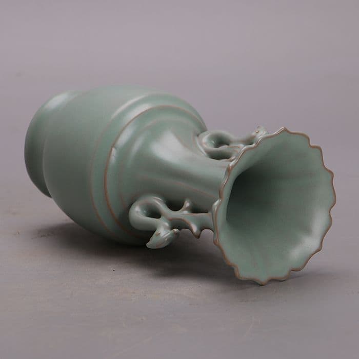 北宋元祐元年汝窯双鳳耳花口瓶  景徳鎮 陶磁器 装飾品 工芸品 美術品 置物