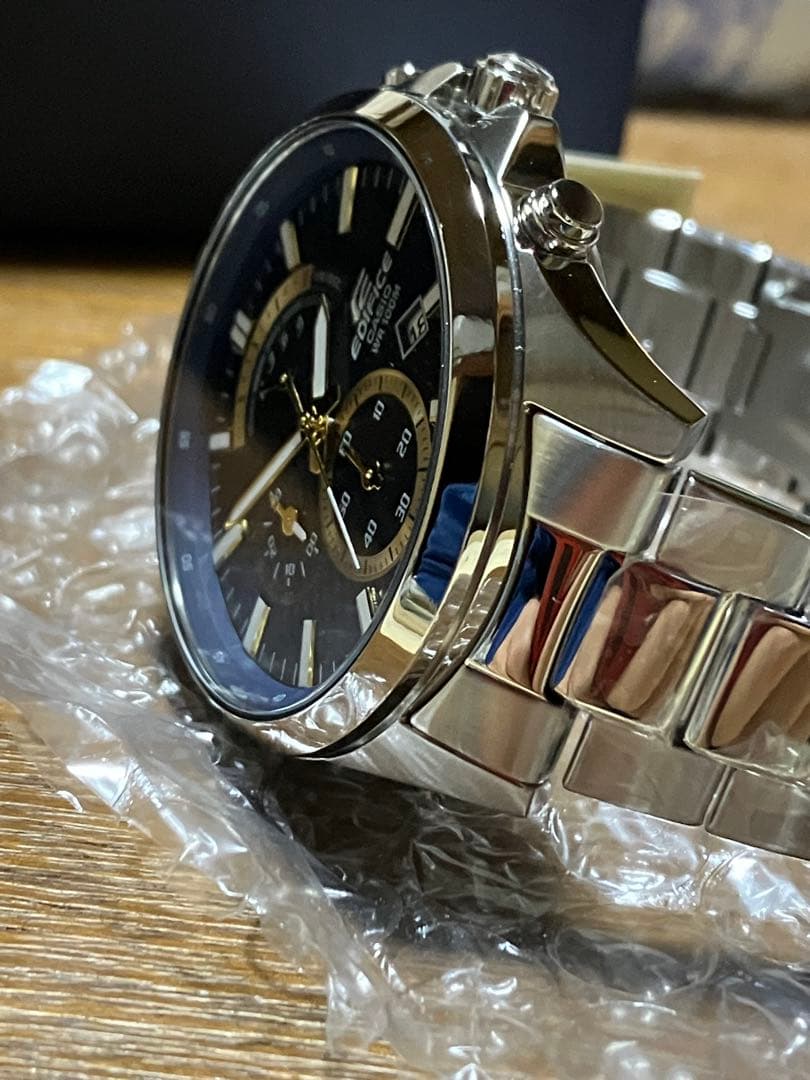 CASIO EDIFICE カシオ　エディフィス　腕時計EFV-530D-2AV