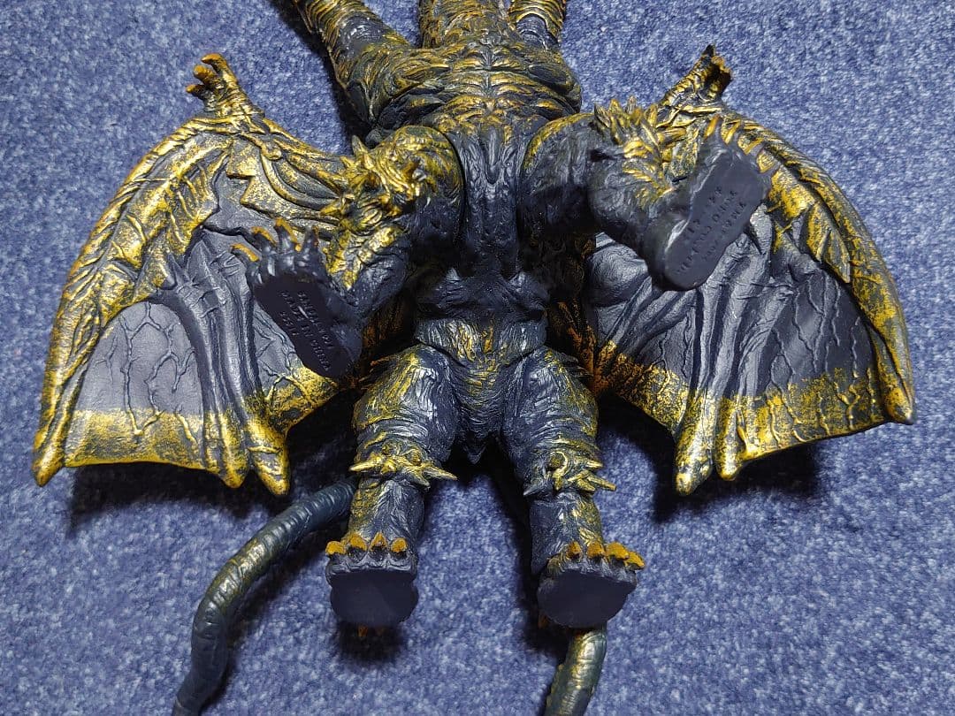 ムービーモンスターシリーズ　2004　カイザーギドラ ソフビ