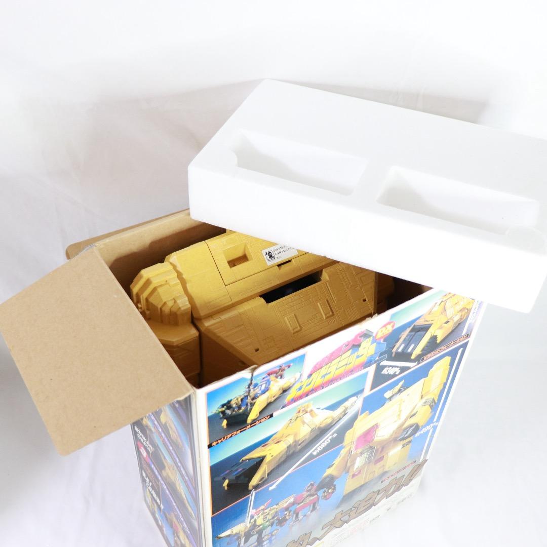 超巨大キングピラミッダーDX オーレンジャー