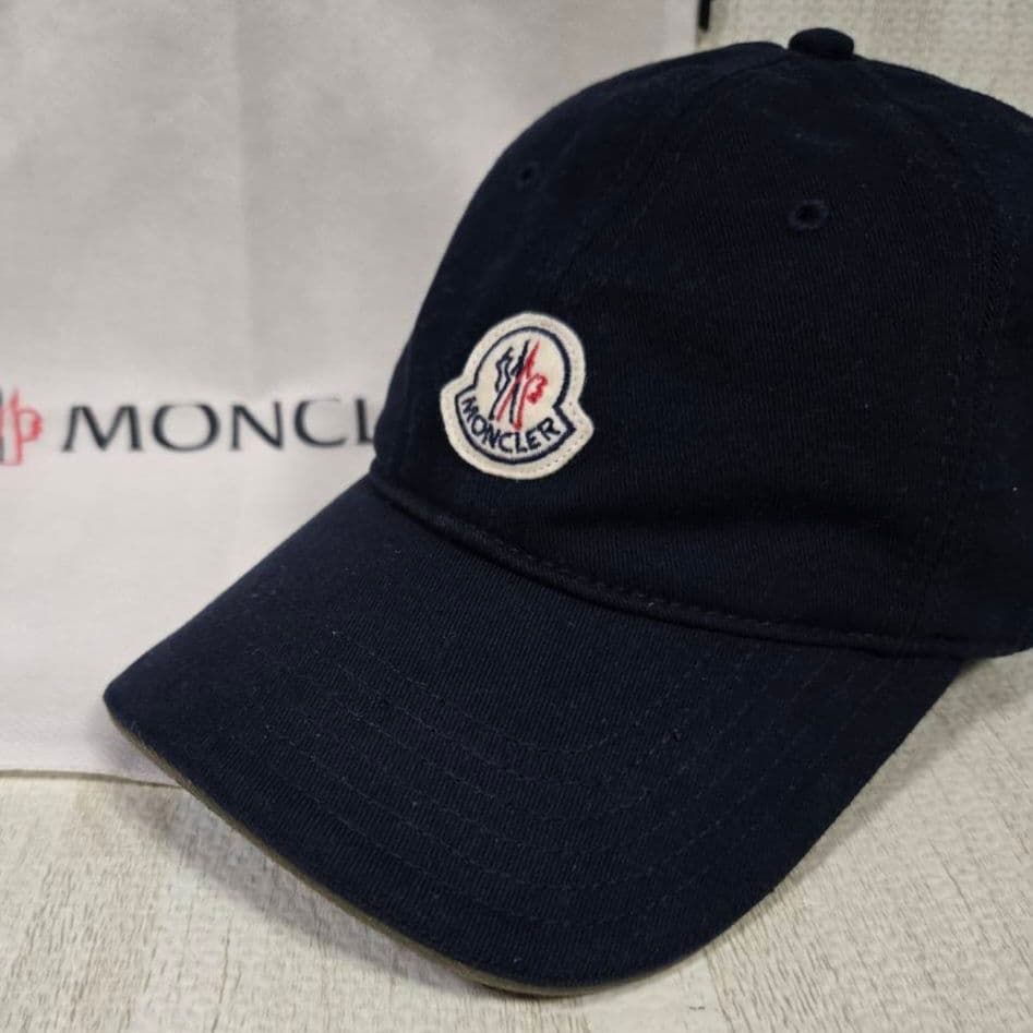 MONCLER ネイビー ベースボールキャップ　袋付き