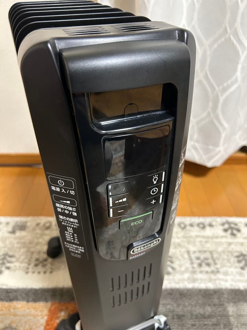 Delonghi オイルヒーター ブラック KHD410812-PB